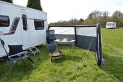 Maypole 3 Panel Windbreak Air (Single Point Inflation) 7 Maypole 3 Panel Windbreak Air (Single Point Inflation) -Outdoor Camping Store k124f3c3d256d52d89248184761864fb4