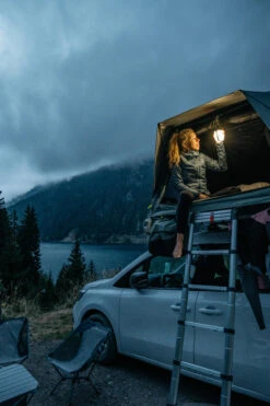 Quechua INFLATABLE ROOF TENT MH900 FRESH & BLACK 2 PERSON 32 Quechua INFLATABLE ROOF TENT MH900 FRESH & BLACK 2 PERSON -Outdoor Camping Store k2b48ce94f6facda1604041d474506d21