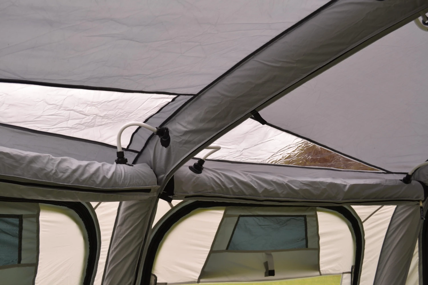 OLPRO Lunar Campervan Awning 9 OLPRO Lunar Campervan Awning - Image 7